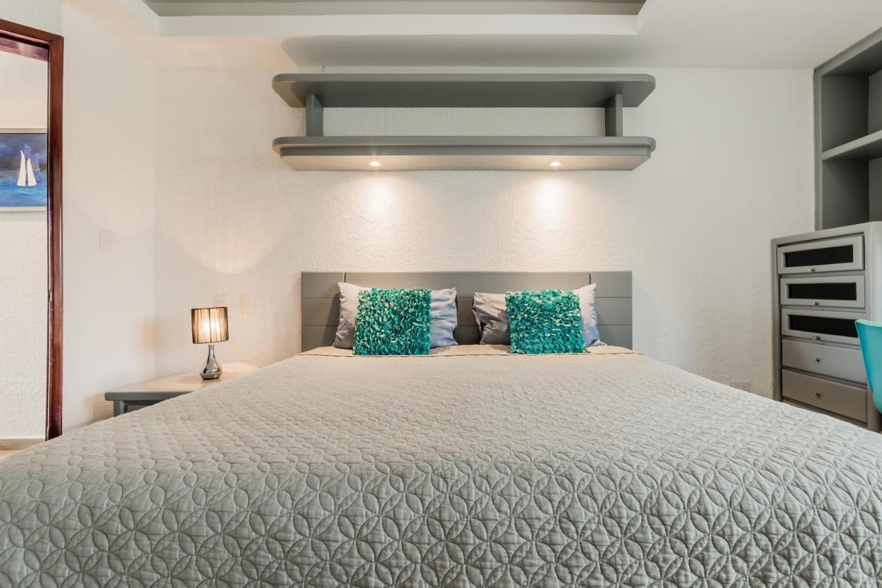 Elegant Lagoon Front Villa By Casa Paraiso Cancún Zewnętrze zdjęcie