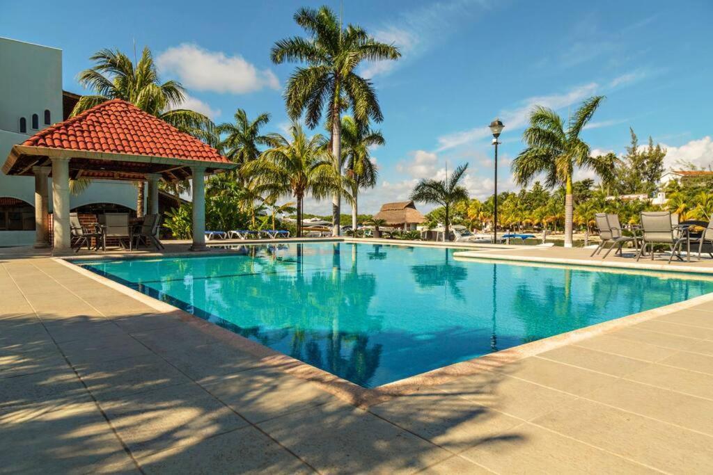 Elegant Lagoon Front Villa By Casa Paraiso Cancún Zewnętrze zdjęcie