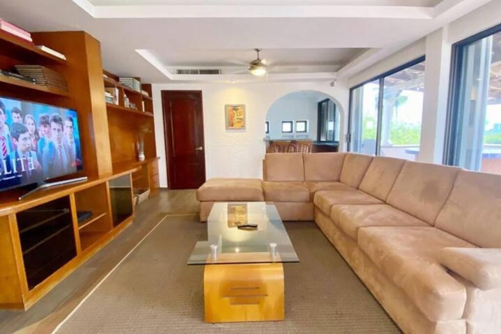 Elegant Lagoon Front Villa By Casa Paraiso Cancún Zewnętrze zdjęcie