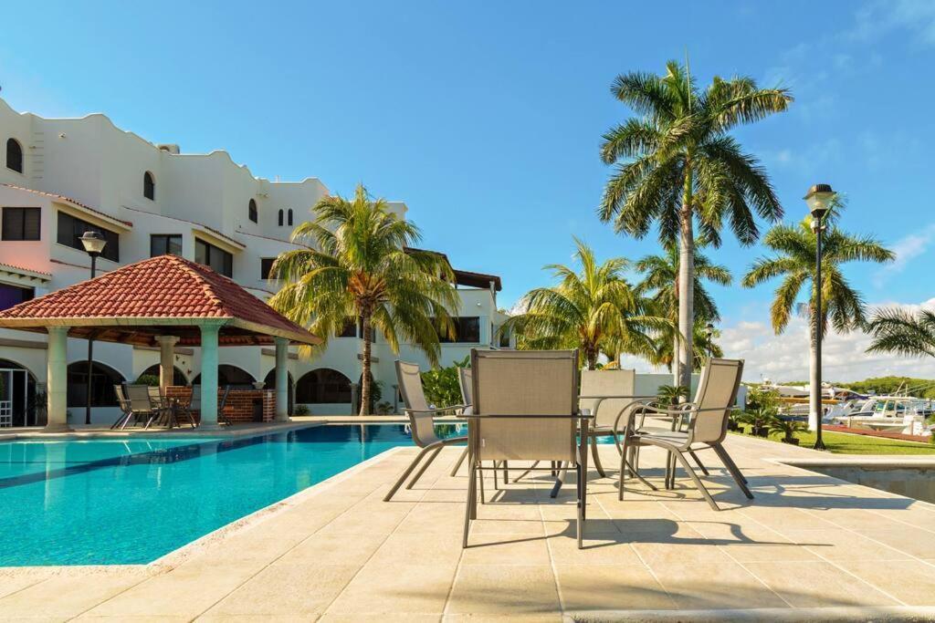 Elegant Lagoon Front Villa By Casa Paraiso Cancún Zewnętrze zdjęcie